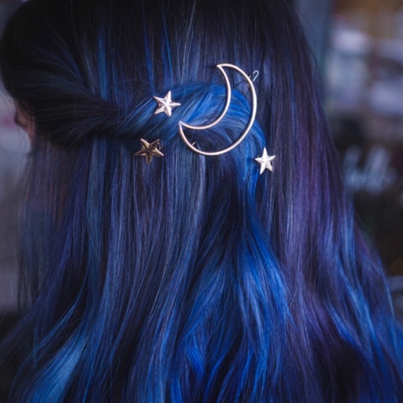 Lunar Clips